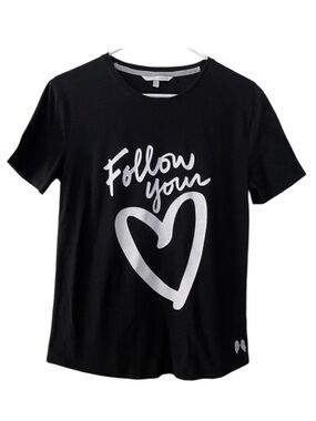 Victoria’s Secret Black ‘Follow Your Heart’ 🖤🤍 Short Sleeve Shirt / Baby Tee